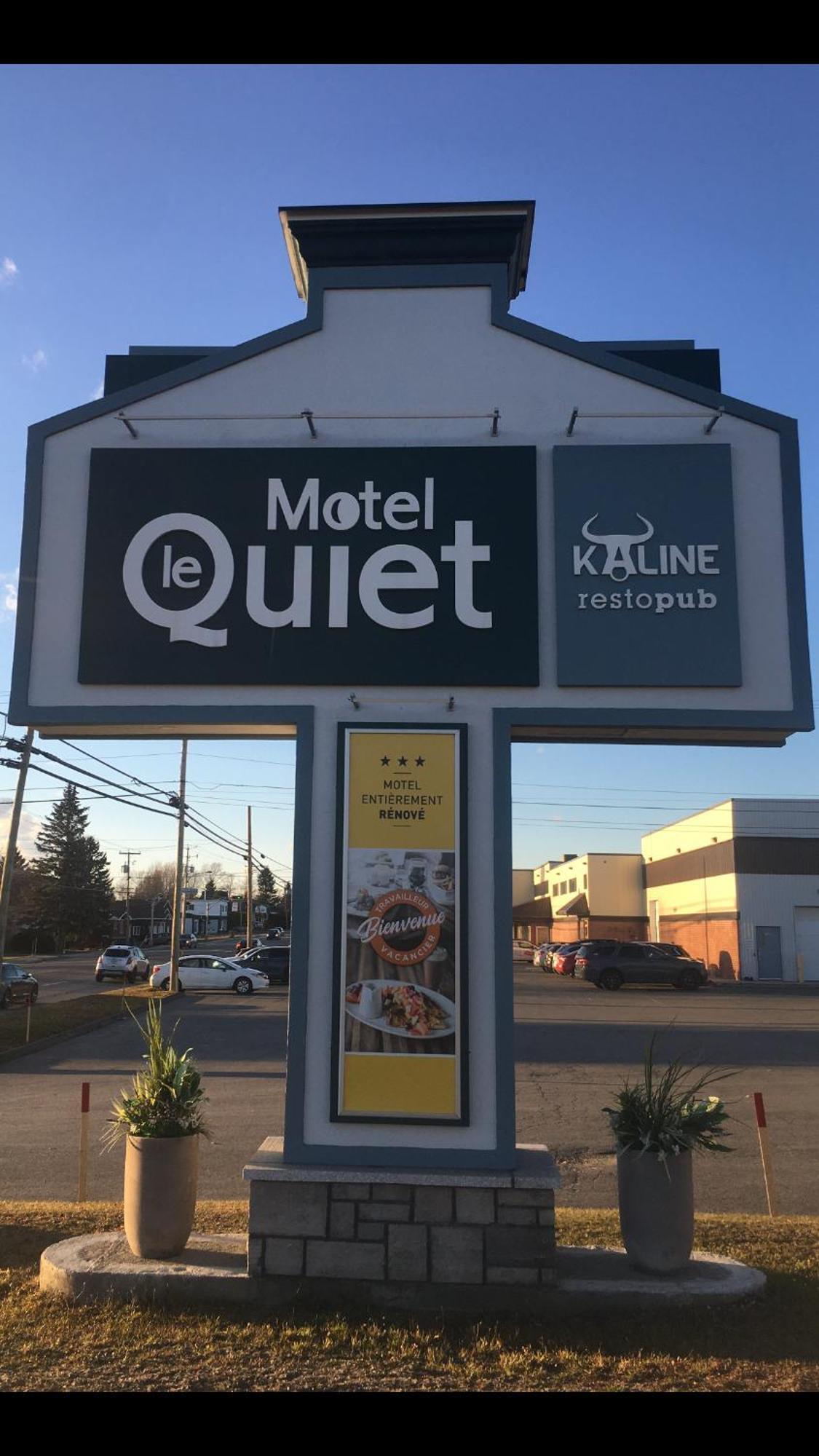 Hotel Motel Le Quiet Lac-Mégantic المظهر الخارجي الصورة